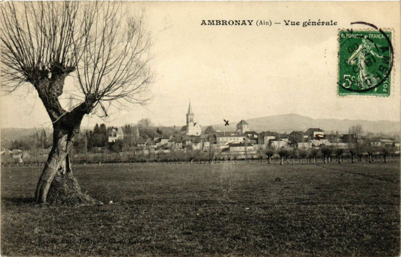 Carte postale ancienne Ambronay Vue générale à Ambronay