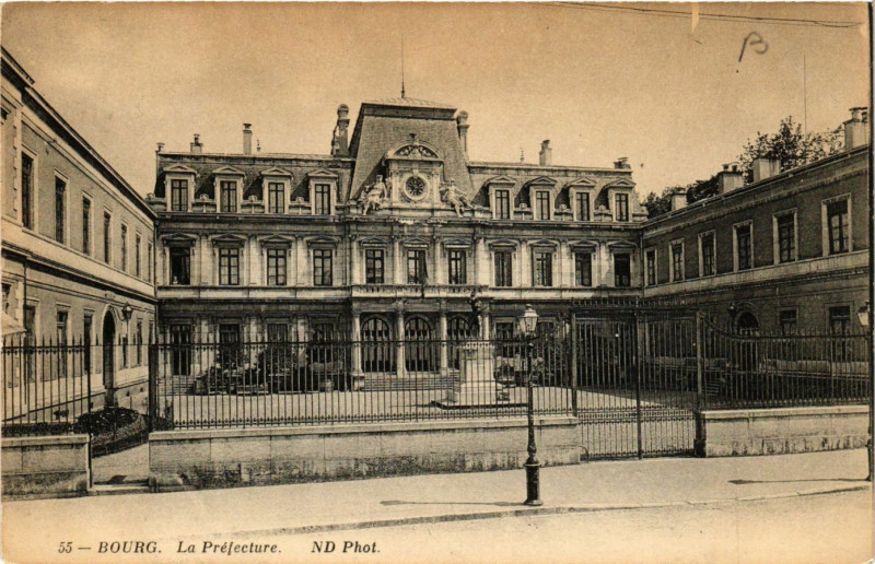 Carte postale ancienne Bourg La Prefecture