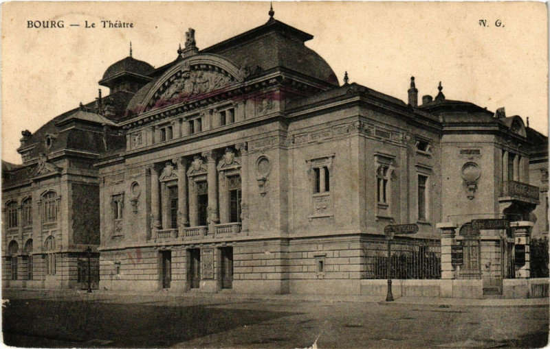 Carte postale ancienne Bourg La Theatre
