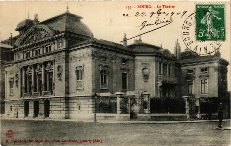 Carte postale ancienne Bourg La Theatre