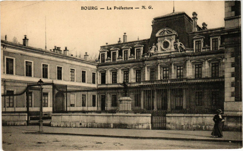 Carte postale ancienne Bourg La Prefecture