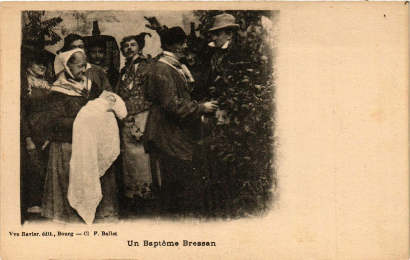 Carte postale ancienne Un Bapteme Bressan