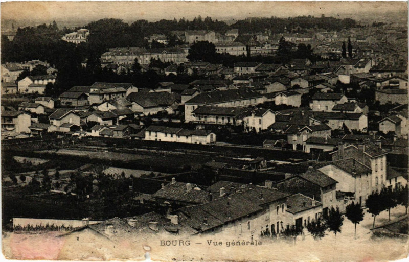 Carte postale ancienne Bourg Vue générale