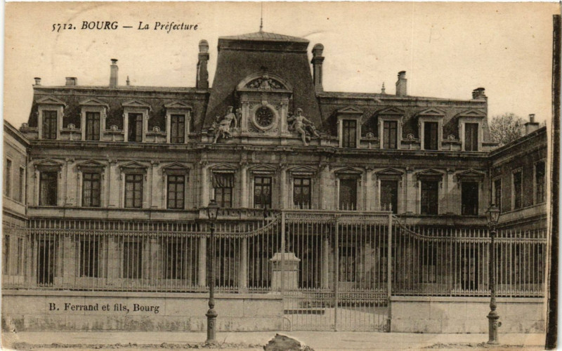 Carte postale ancienne Bourg La Prefecture