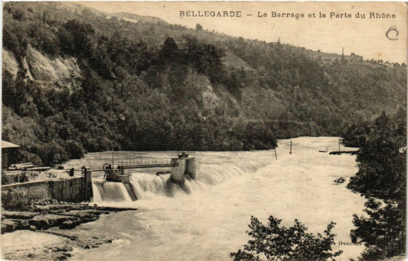 Carte postale ancienne Bellegarde Le Barrage et la Perte du Rhone