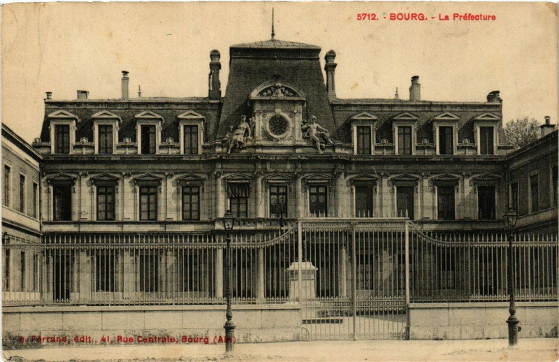Carte postale ancienne Bourg La Prefecture