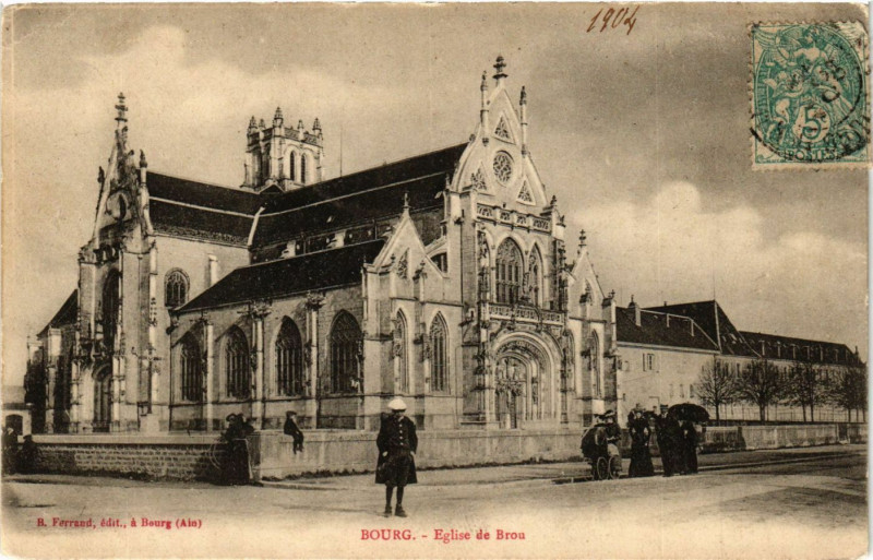 Carte postale ancienne Bourg Eglise de Brou