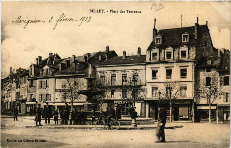 Carte postale ancienne Belley Place des Terreaux à Belley