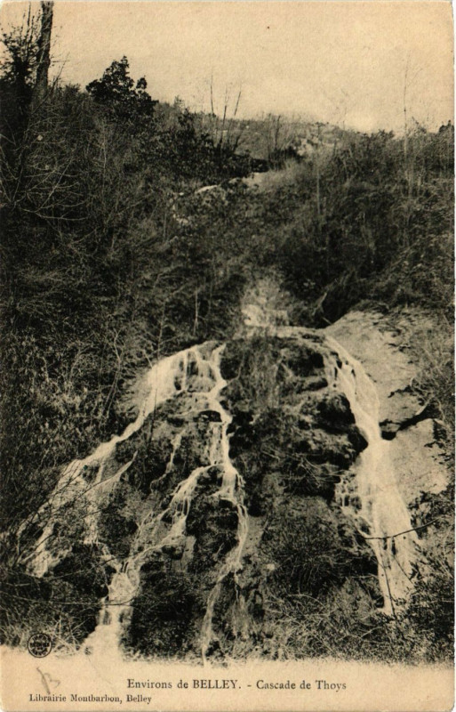 Carte postale ancienne Belley Environs Cascade de Thoys à Belley
