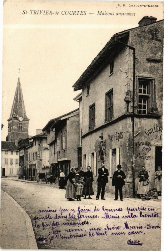 Carte postale ancienne St-Trivier-de Courtes Maisons anciennes à Courtes