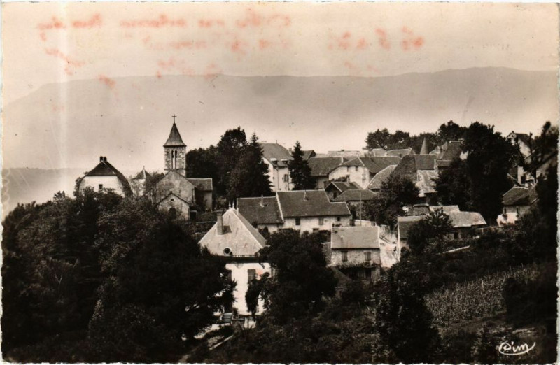 Carte postale ancienne Environs de Culoz Le Village de Béon à Culoz