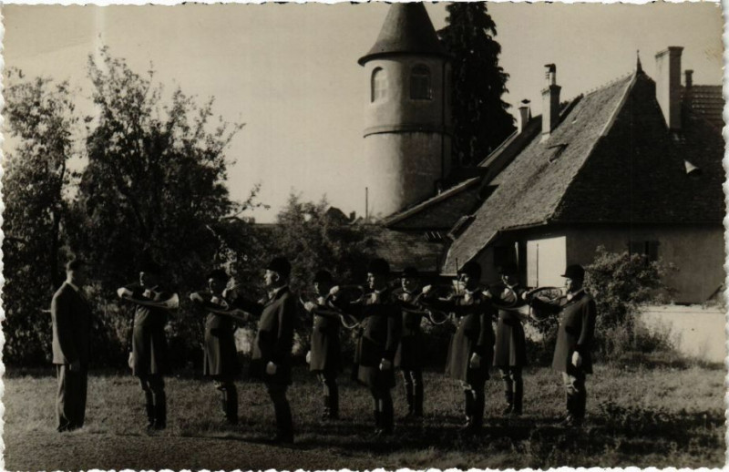 Carte postale ancienne Neyron Societé de Trompes à Neyron
