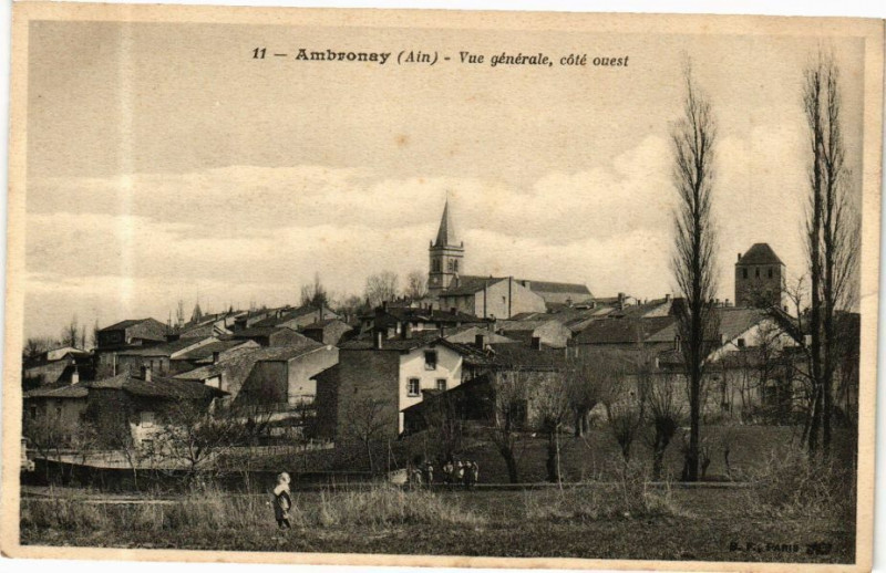 Carte postale ancienne Ambronay Vue générale, coté ouest à Ambronay