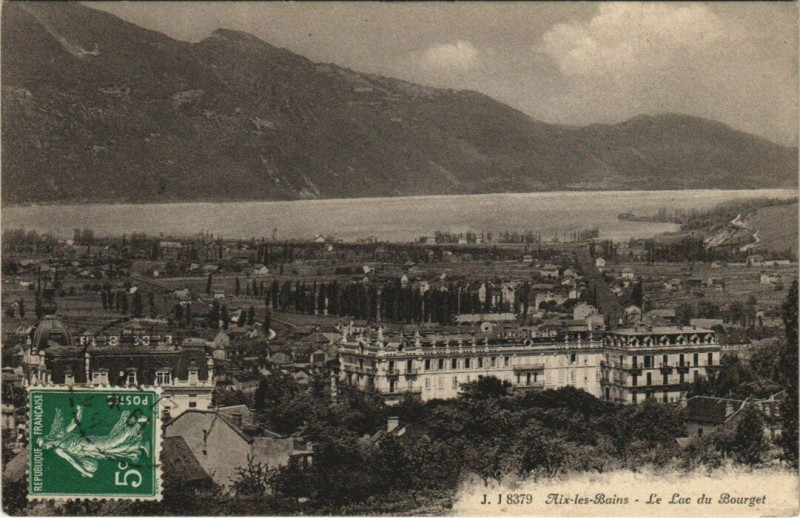 Carte postale ancienne J. J. 8379 Aix-les-Bains - Le Lac du Bourget à Aix-les-Bains