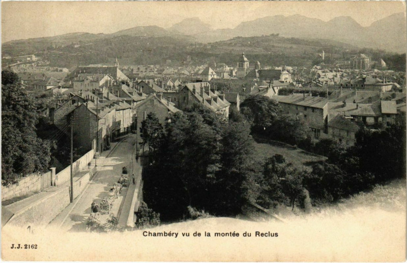Carte postale ancienne Chambery vu de la montée du Reclus à Chambéry