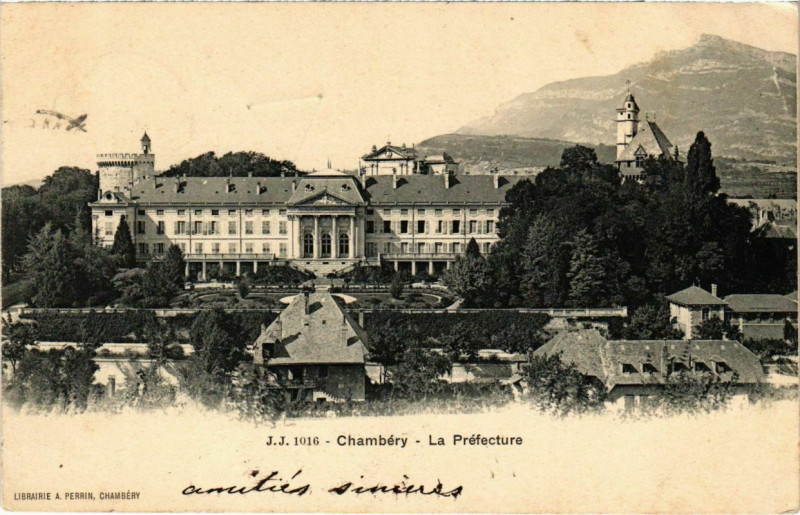 Carte postale ancienne Chambery - La Prefecture à Chambéry