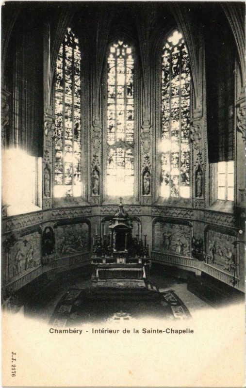 Carte postale ancienne Chambery - Interieur de la Ste-Chapelle à Chambéry