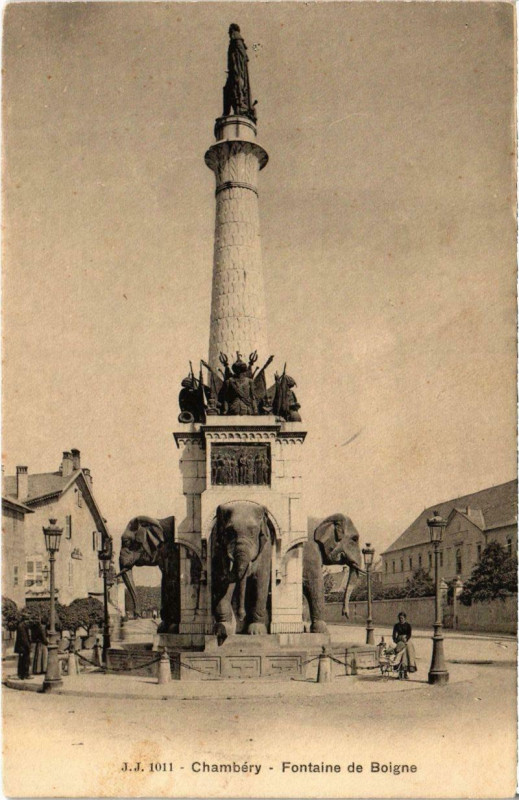 Carte postale ancienne Chambery - Fontaine de Boigne à Chambéry