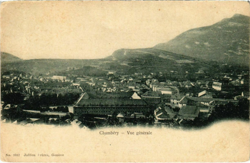 Carte postale ancienne Chambery - Vue générale à Chambéry