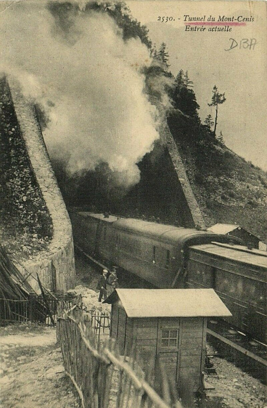 Carte postale ancienne 2530 Tunnel du Mont-Cenis Entrée actuelle