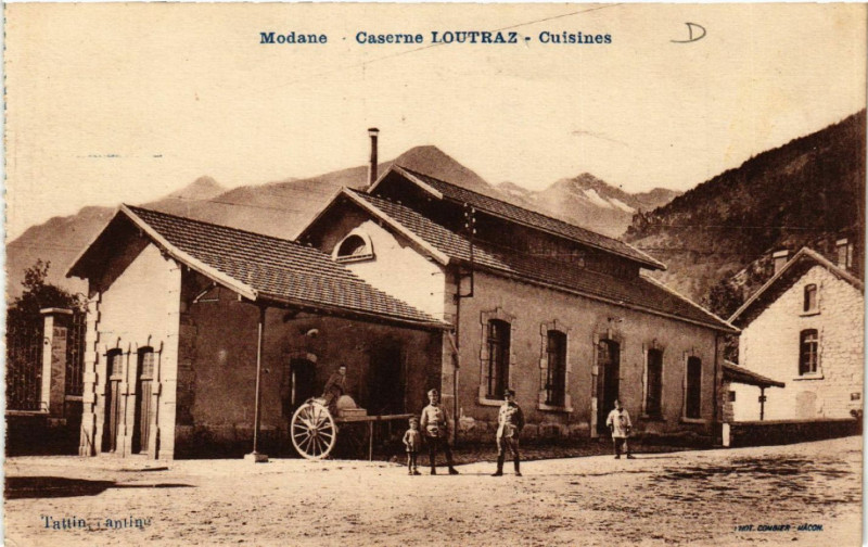 Carte postale ancienne Modane - Caserne Loutraz - Cuisines à Modane