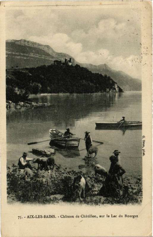 Carte postale ancienne Aix-les-Bains - Chateau de Chatillon - sur le Lac du Bourget à Aix-les-Bains