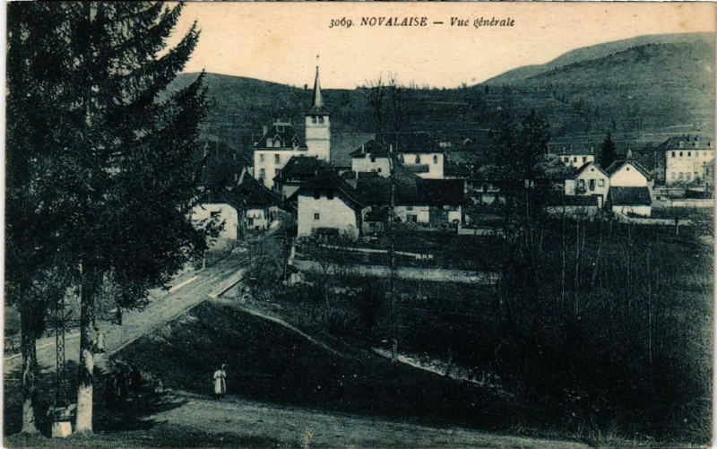 Carte postale ancienne Novalaise - Vue générale à Novalaise