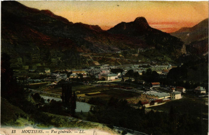 Carte postale ancienne Moutiers - Vue générale à Moûtiers