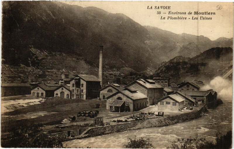 Carte postale ancienne La Savoie - Env. de Moutiers - La Plombiere - Les Usines à Moûtiers