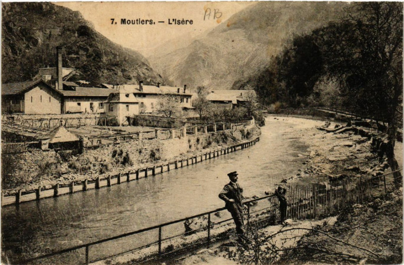 Carte postale ancienne Moutiers - l'Isere à Moûtiers