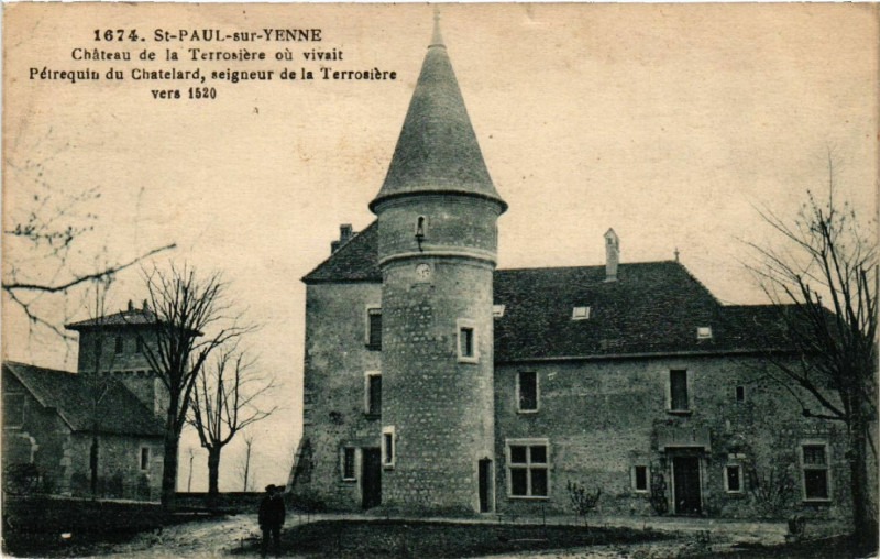 Carte postale ancienne St-Paul-sur-Yenne - Chateau de la Terrosiere ou vivait Petrequin à Yenne