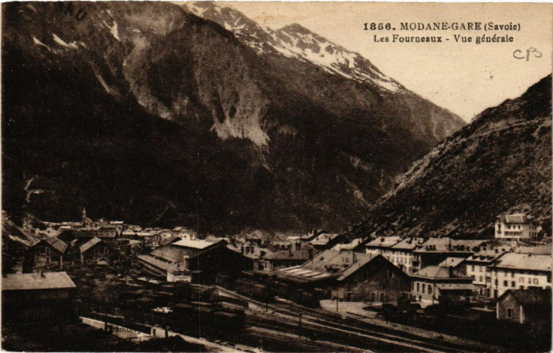 Carte postale ancienne Modane-Gare - Les Forneaux - Vue générale à Modane