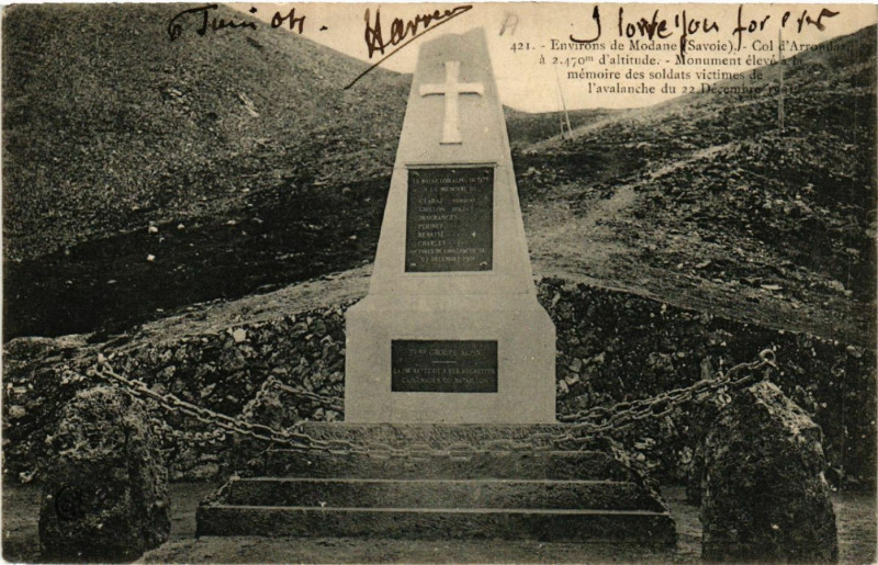 Carte postale ancienne Env. de Modane - Col d'Arrousere 2450m Monument à Modane