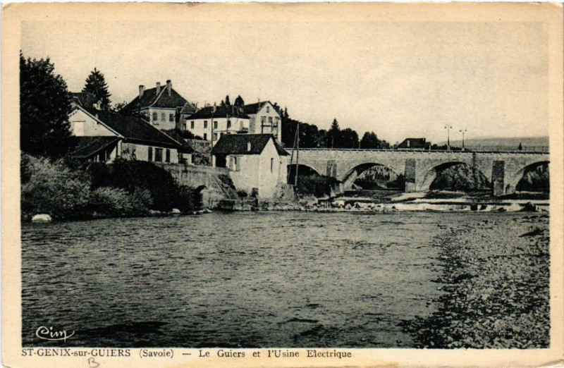 Carte postale ancienne Saint-Genix-sur-Guiers - Le Guiers et l'Usine Electrique