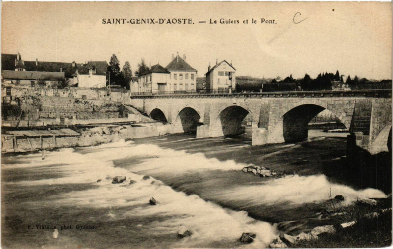 Carte postale ancienne Saint-Genix-d'Aoste - Le Guiers et le Pont