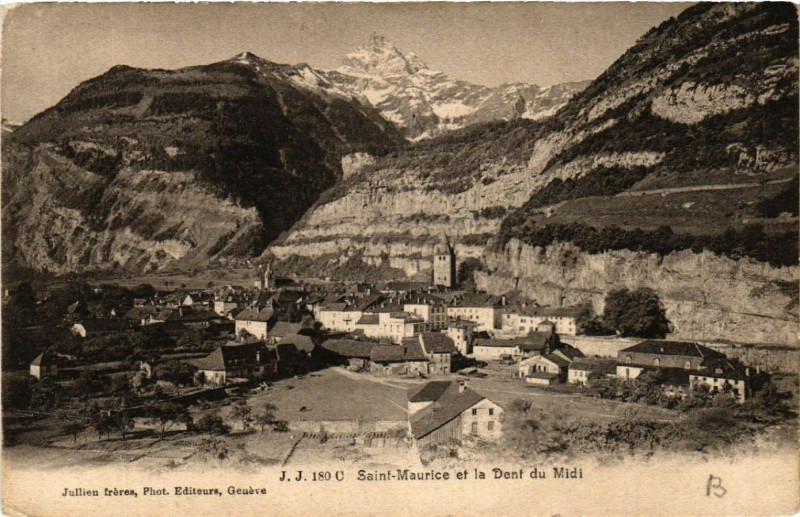 Carte postale ancienne Saint-Maurice et la Dent du Midi