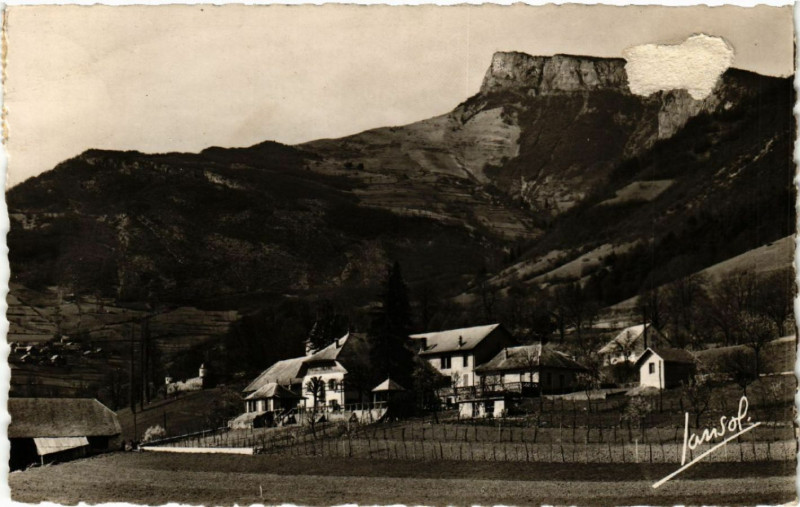 Carte postale ancienne Saint-Jean-d'Arvey Alt 570 m - L'Hotel Therme - Nivolet à Saint-Jean-d'Arvey