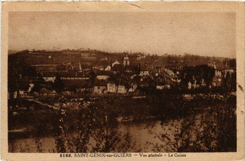 Carte postale ancienne Saint-Genix-sur-Guiers - Vue générale - Le Guiers
