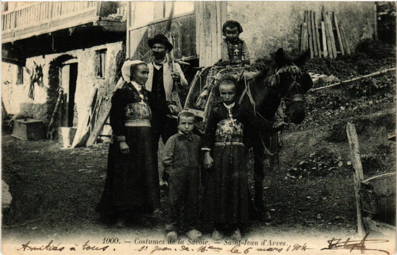 Carte postale ancienne Costumes de la Savoie - Saint-Jean d'Arves à Saint-Jean-d'Arves