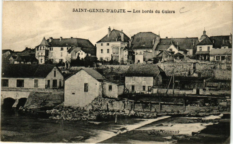 Carte postale ancienne Saint-Genix-d'Aoste - Les bords du Guiers