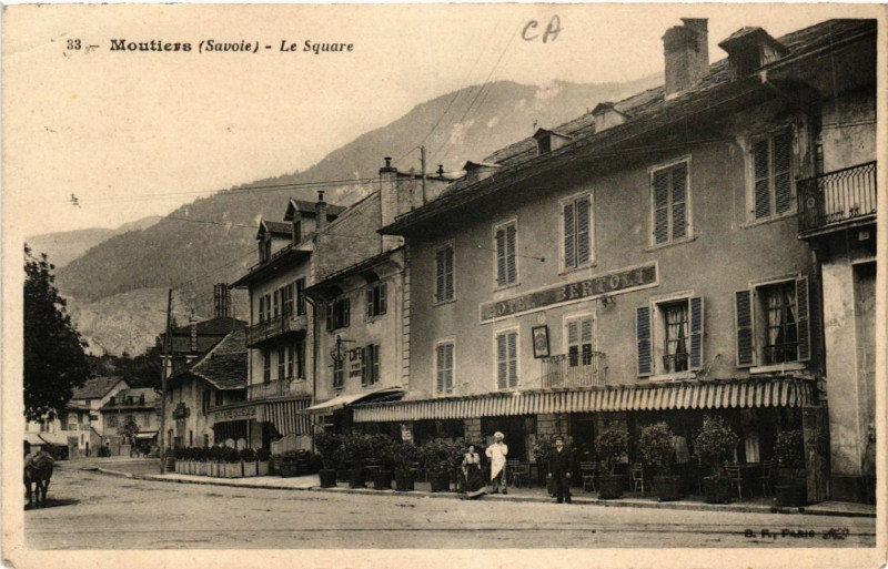 Carte postale ancienne Moutiers - Le Square à Moûtiers