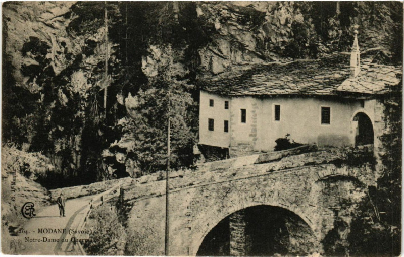 Carte postale ancienne Modane - N.-D. du Charmaile à Modane