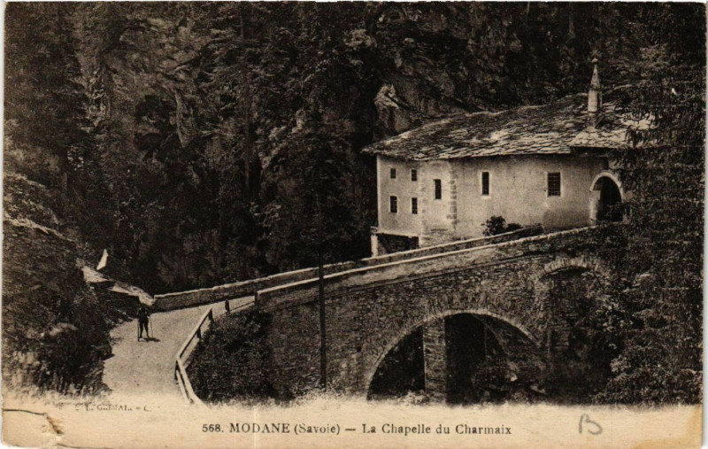 Carte postale ancienne Modane - La Chapelle du Charmaix à Modane
