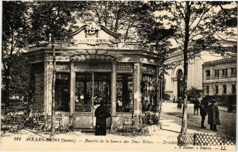 Carte postale ancienne Aix-les-Bains - Buvette de la Source des Deux Reines à Aix-les-Bains