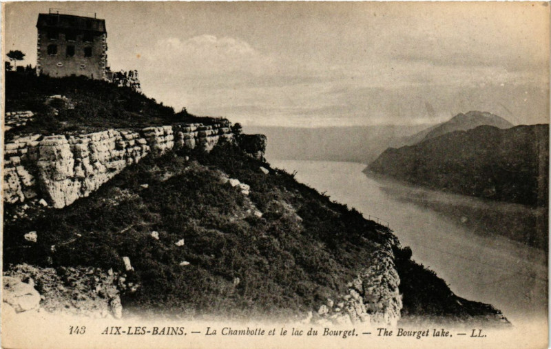 Carte postale ancienne Aix-les-Bains - La Chambotte et le lac du Bourget-The Bourget lake à Aix-les-Bains