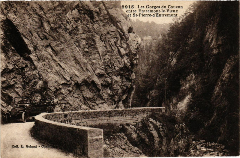 Carte postale ancienne Les Gorges du Couzon entre Entremont-le-Vieux et St-Pierre à Entremont-le-Vieux