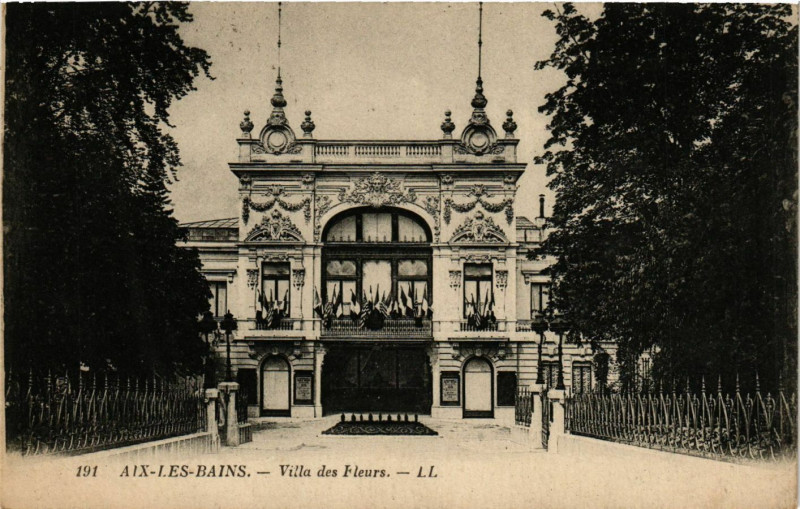 Carte postale ancienne Aix-les-Bains - Villa des Fleurs à Aix-les-Bains