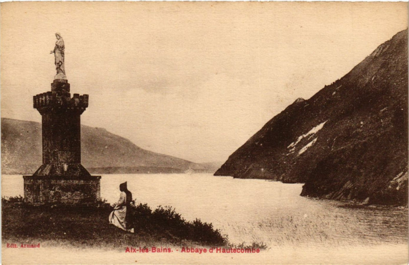 Carte postale ancienne Aix-les-Bains - Abbaye d'Hautecombe à Aix-les-Bains