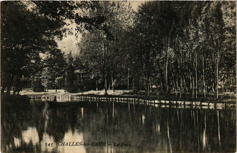 Carte postale ancienne Challes-les-Eaux - Le Parc à Challes-les-Eaux