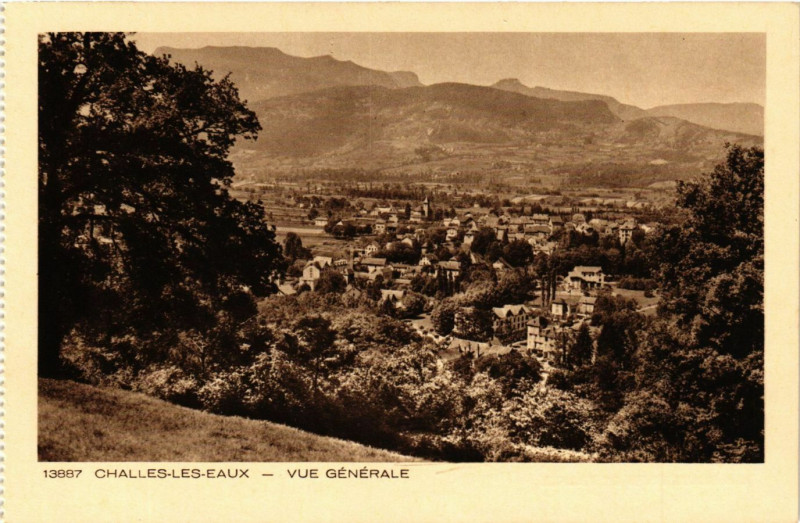 Carte postale ancienne Challes-les-Eaux - Vue générale à Challes-les-Eaux